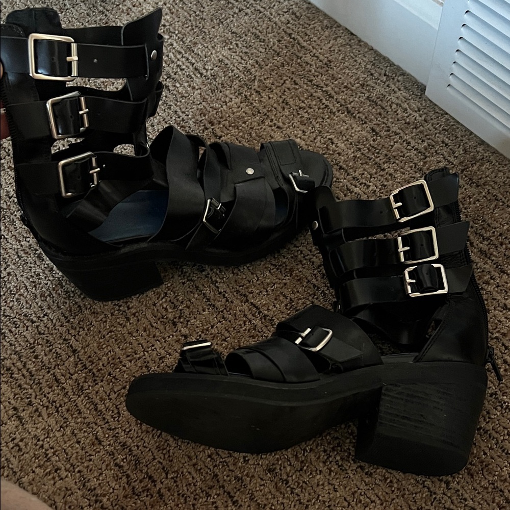 Jeffrey Campbell zip Gladiator with buckles